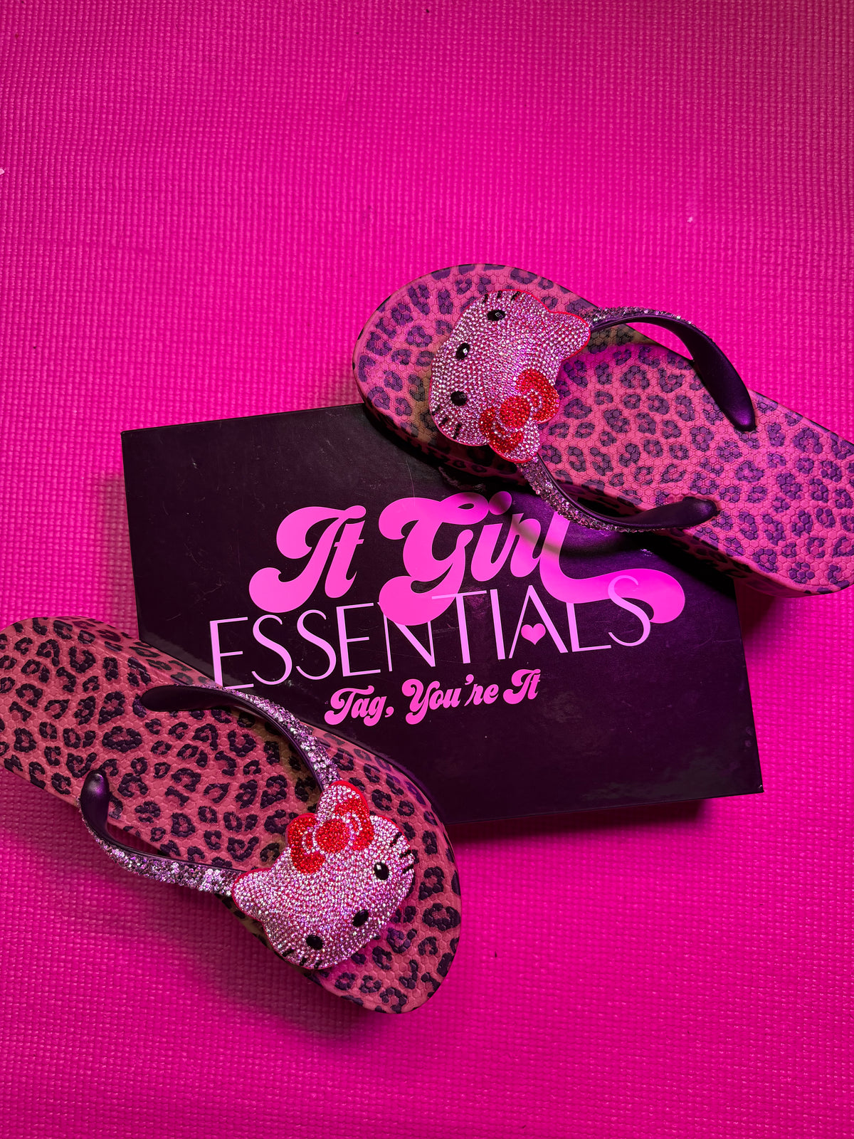 It Girl Kitty Flip Flops