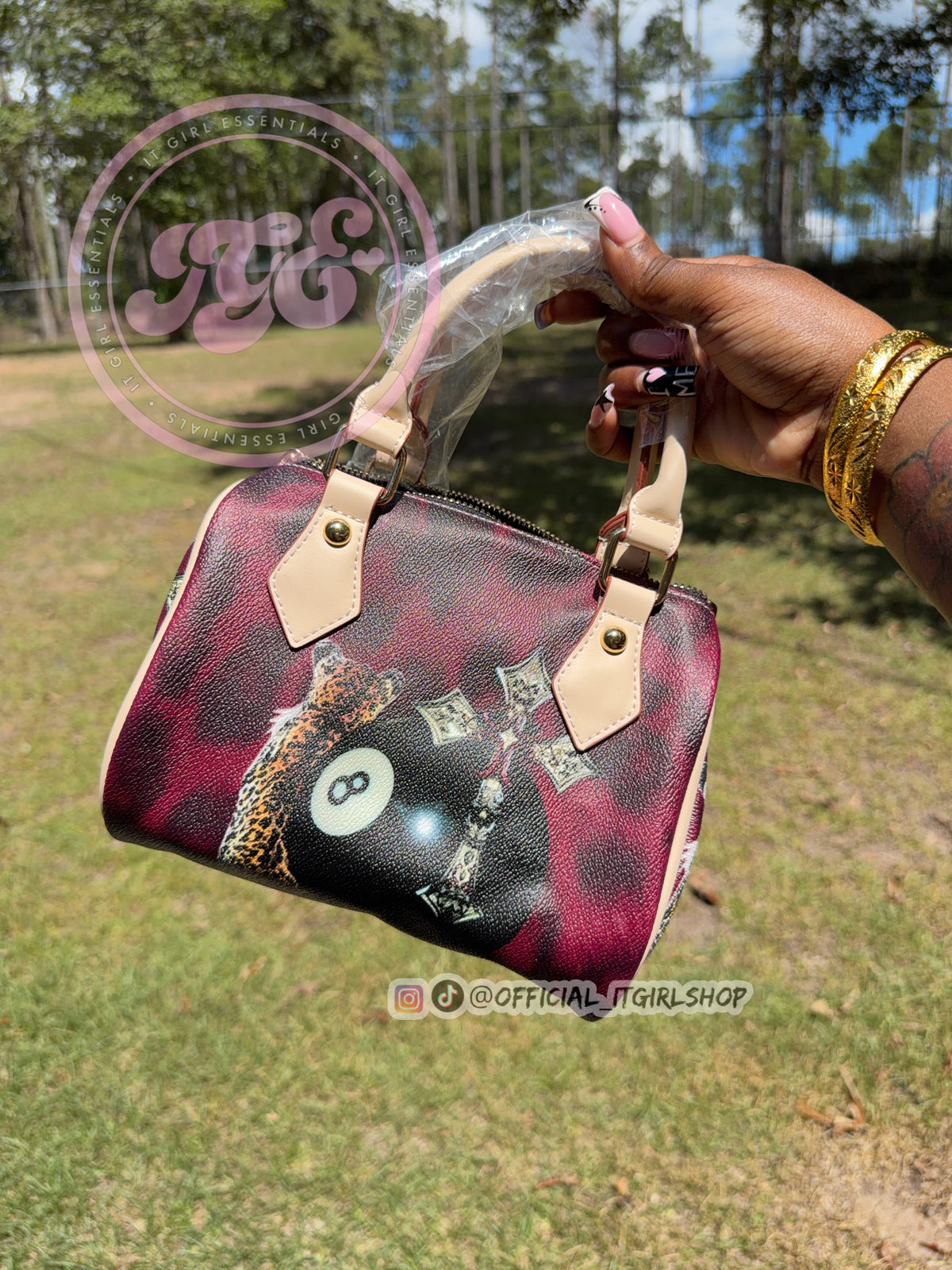 Big Mama Pillow Bag