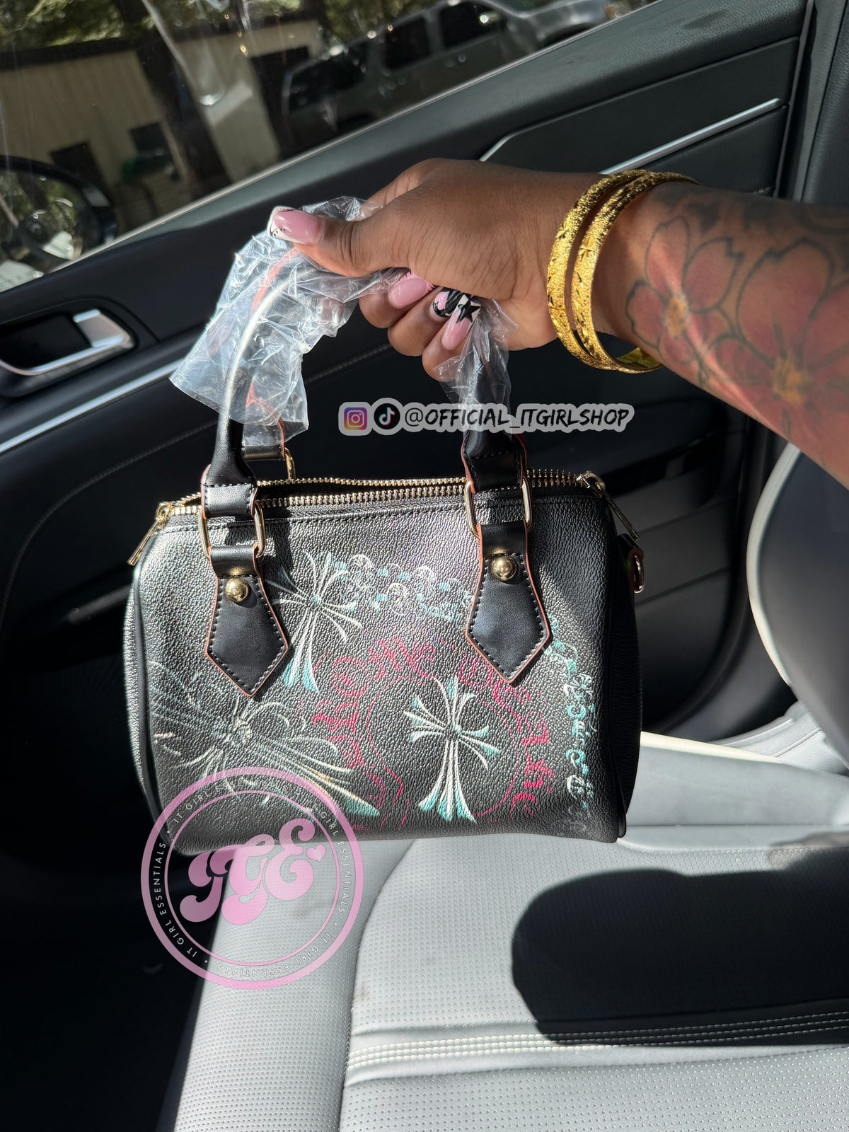 Chrome Pillow Bag