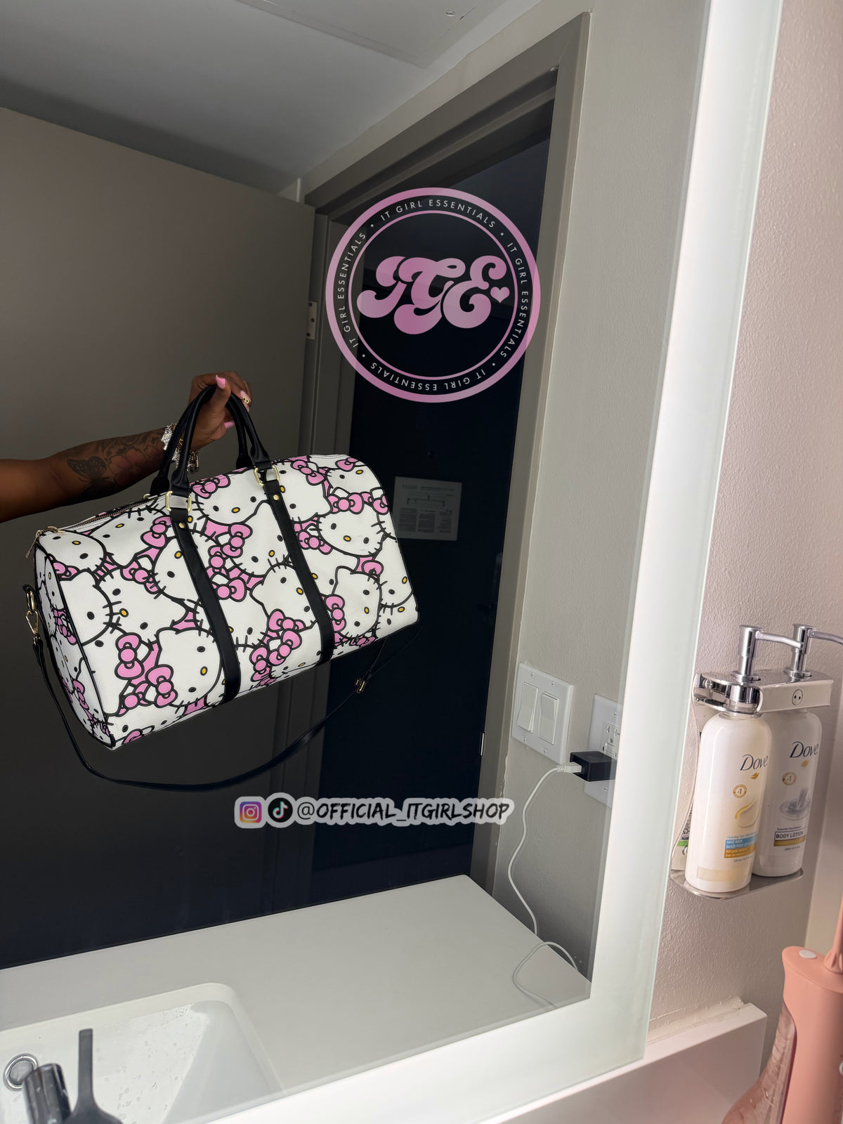 PRE ORDER|It Girl Travel Bag